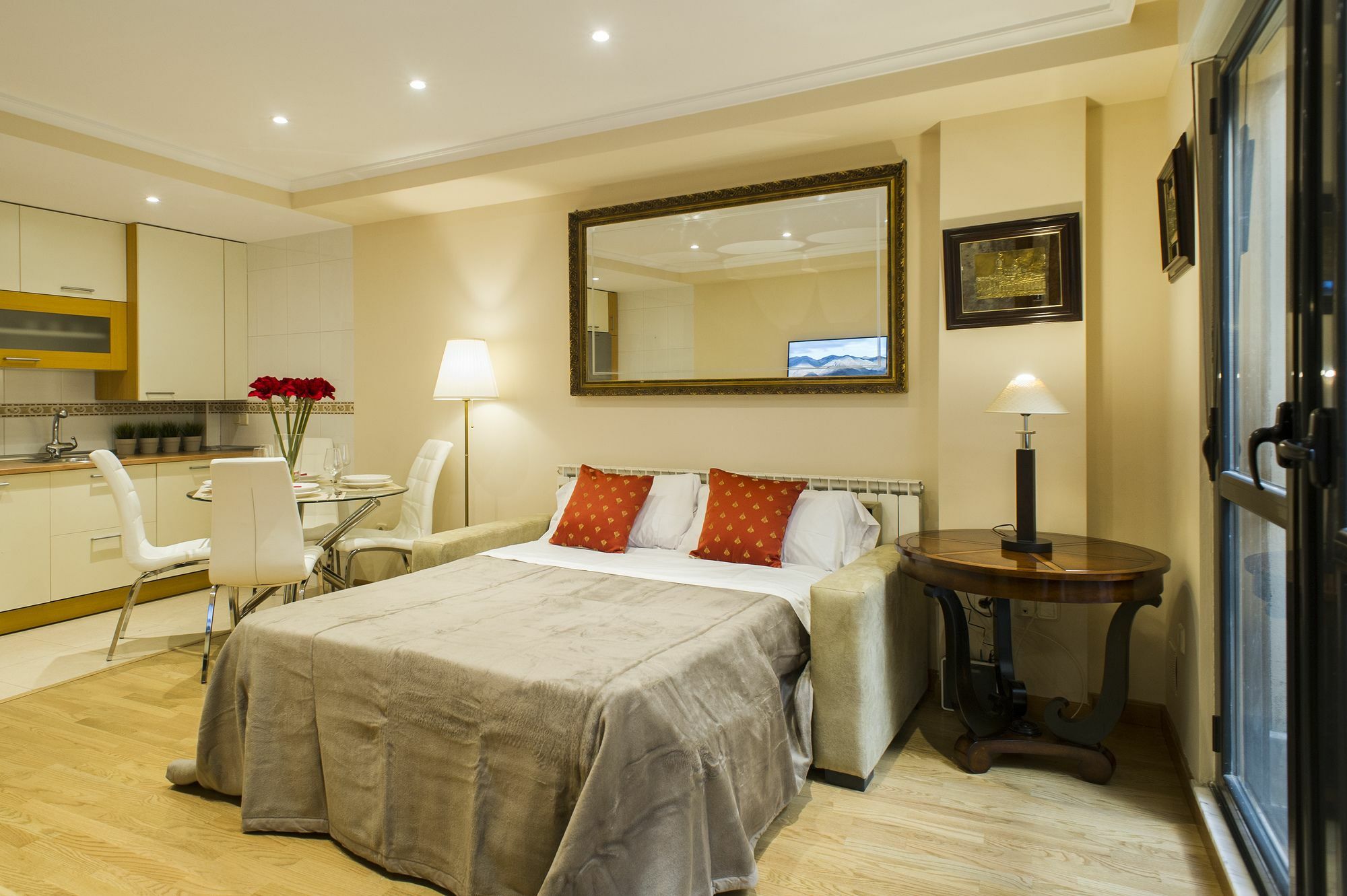 Rent Apartments Salamanca Cervantes 47 Zewnętrze zdjęcie